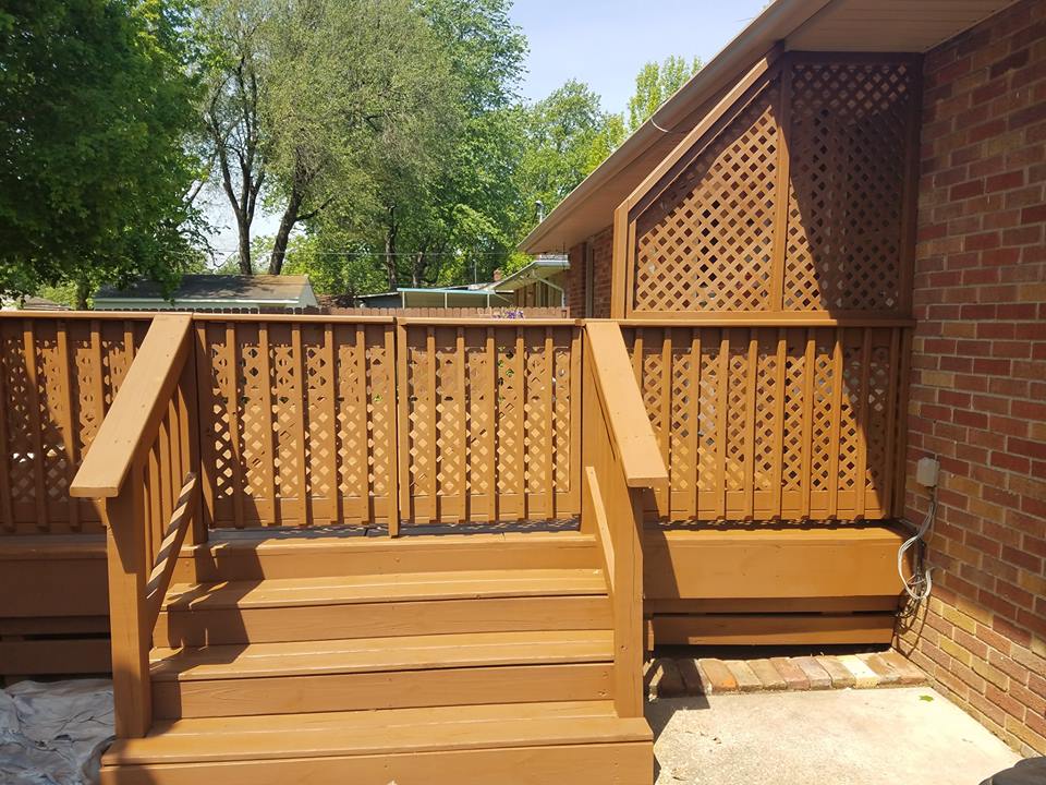 Deck Staining service